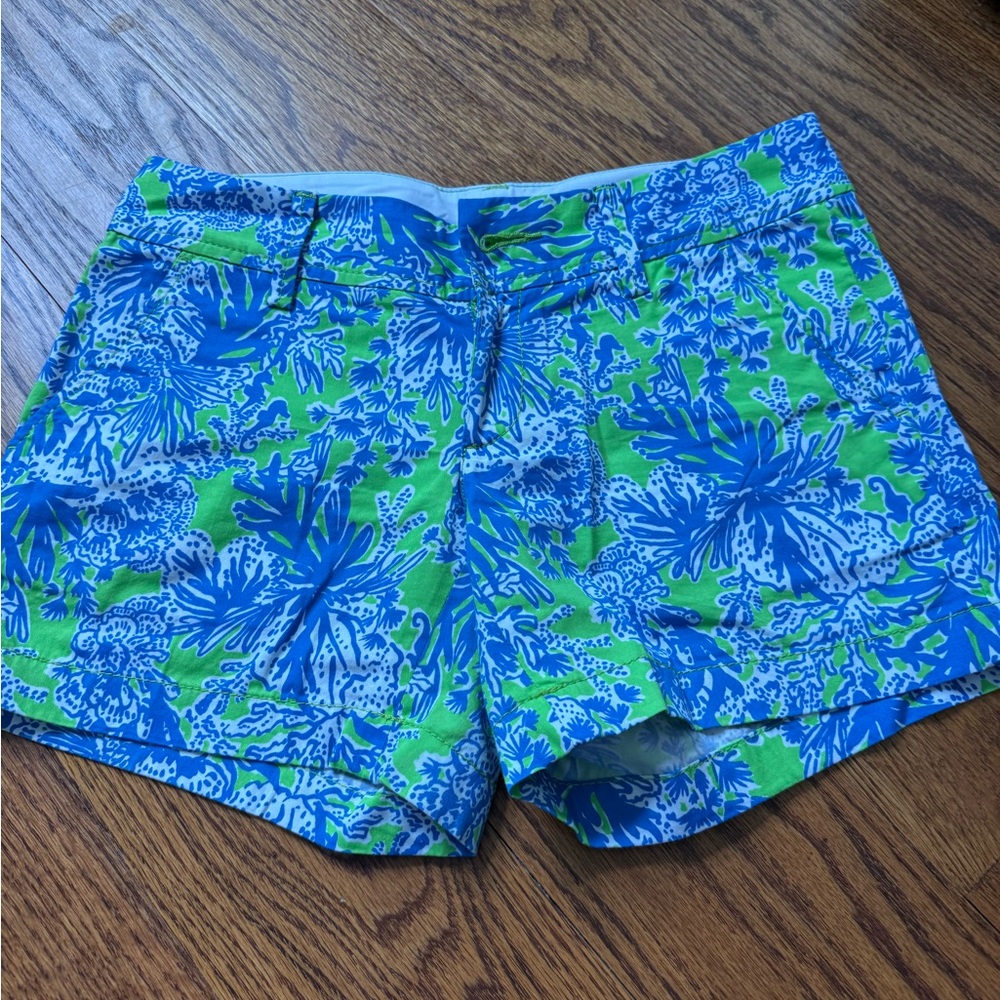Lilly Pulitzer Blue and Green Floral Women Shorts